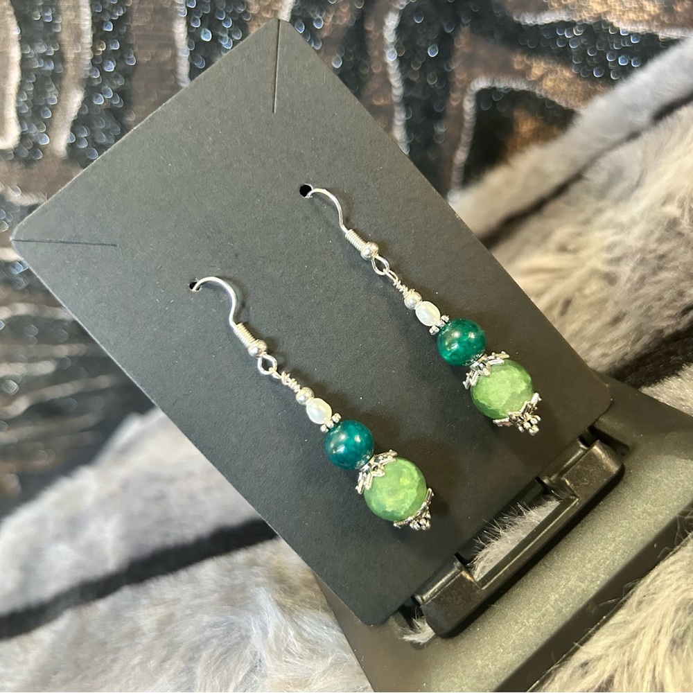 Handcrafted green crackle glass dragon vein agate genuine pearl earrings